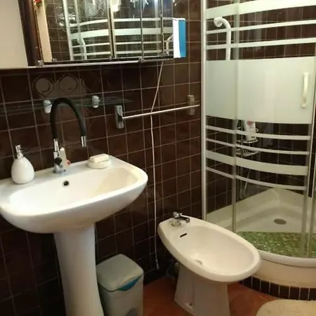 Dom L' Argo Homestay Reillanne