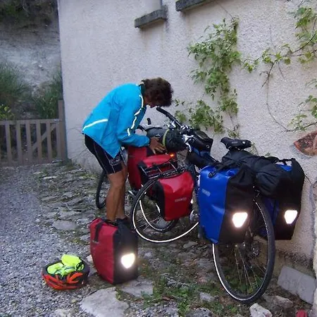 Dom L' Argo * Reillanne