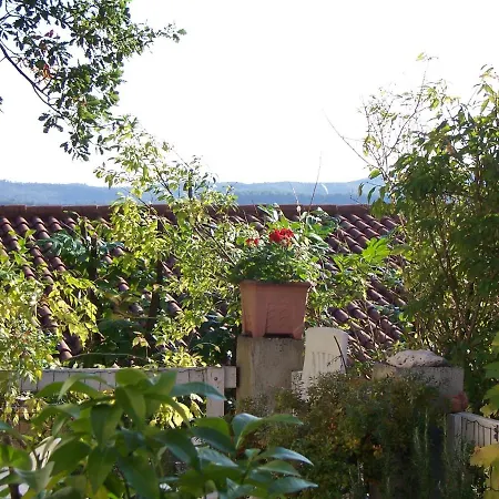 Dom L' Argo Habitación en casa particular Reillanne